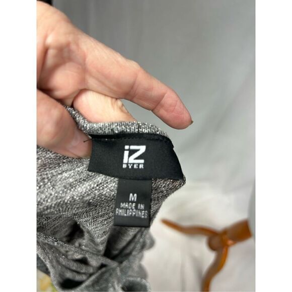IZ Byer silver metallic 3/4 length sleeves shirt. - Picture 7 of 8